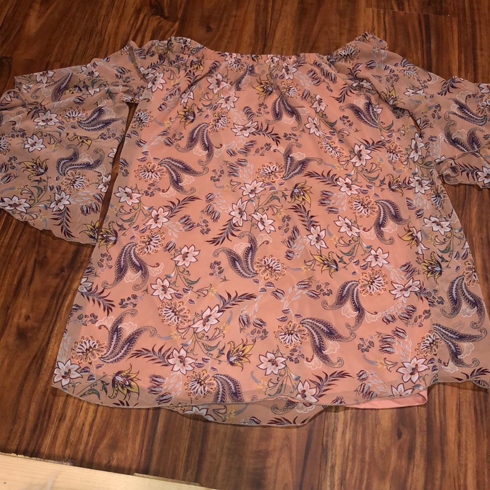 Super cute off the shoulder dress